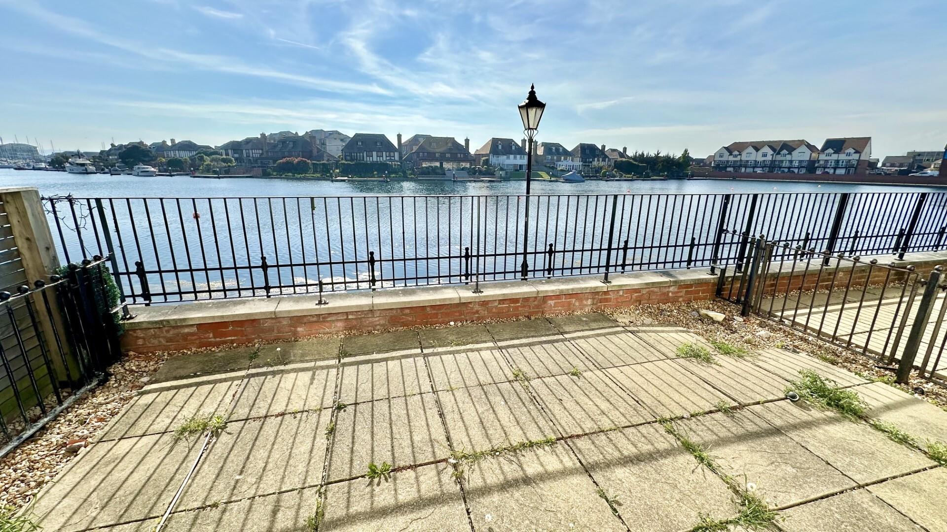 Long Beach View, Sovereign Harbour North, Eastbourne